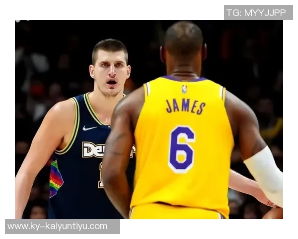 约基奇首节表现全面贡献四分四板四助攻正负值高达七分